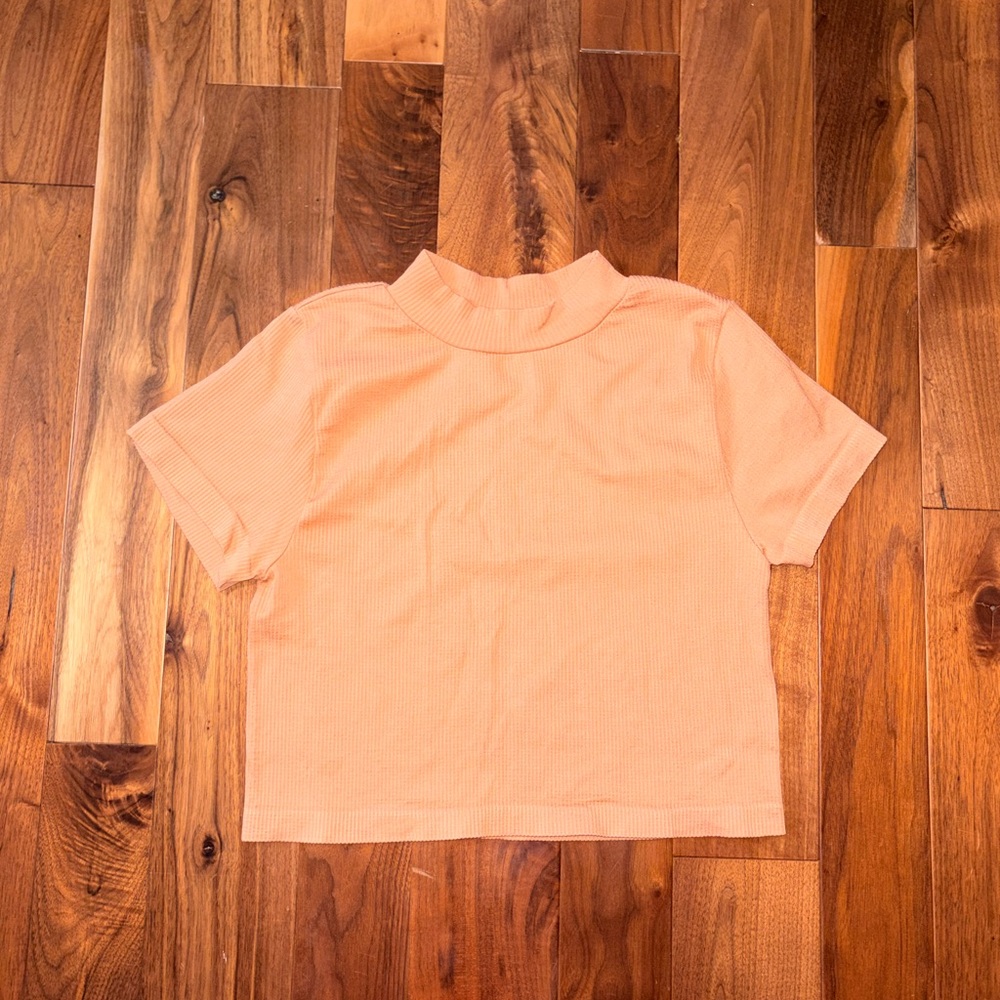 Poof! Peach Crop Top